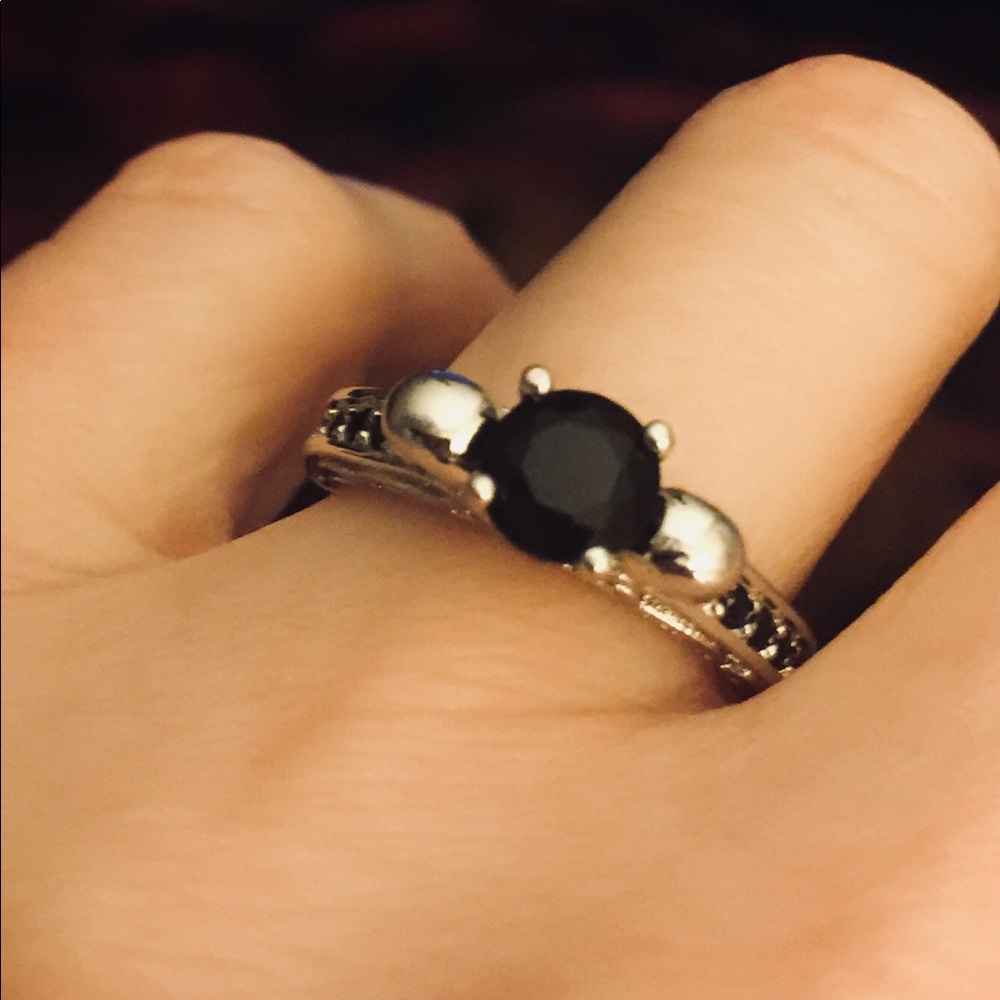 BLACK DIAMOND RING